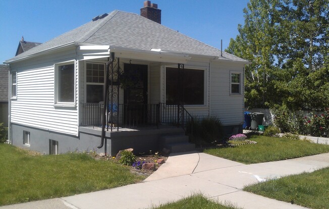 Very Nice 3 Bedroom Avenues Home Now Available