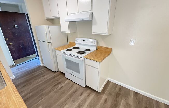 1 bed, 1 bath, $2,350, Unit 6