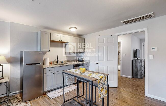 1 bed, 1 bath, $1,390