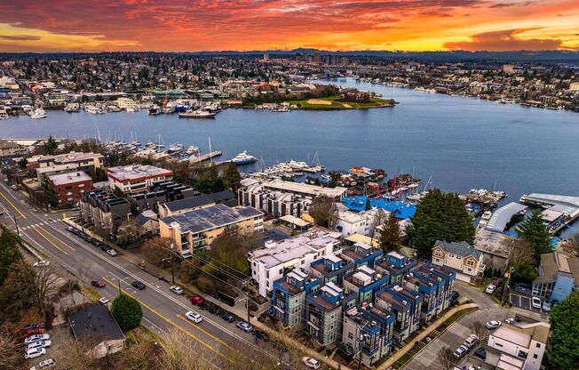 1 bed, 1 bath, $2,195, Unit 101