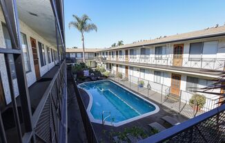 1 bed, 1 bath, $2,195, Unit 24