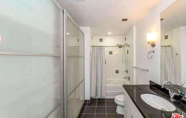 Studio, 1 bath, 790 sqft, $2,500, Unit 2212