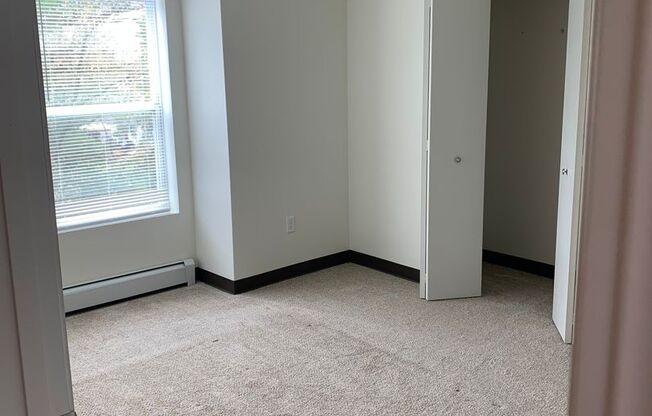 1 bed, 1 bath, 1 sqft, $1,150, Unit 111 #03