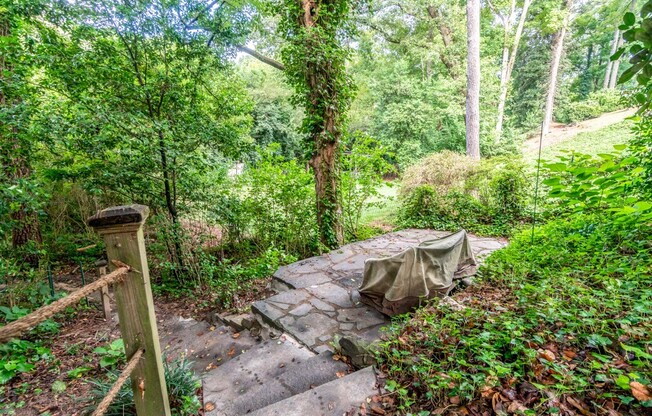 432 Collier Rd. NW
