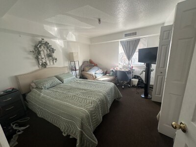 1 bed, 1 bath, $2,375, Unit 106