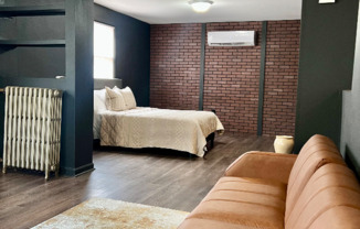 2810 BRATTLEBORO AVE