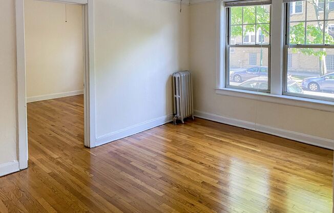2 beds, 1 bath, 1,030 sqft, $1,875, Unit 5103-3