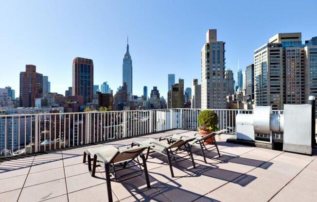 Studio, 1 bath, $3,250, Unit 16D