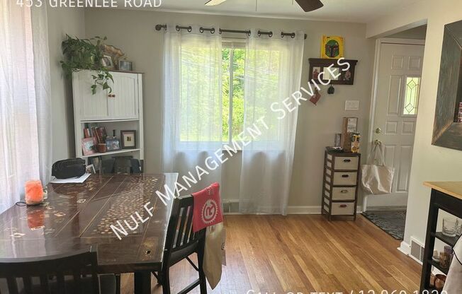 453 GREENLEE RD