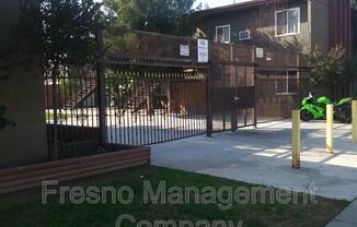 1341 E SAN BRUNO AVE