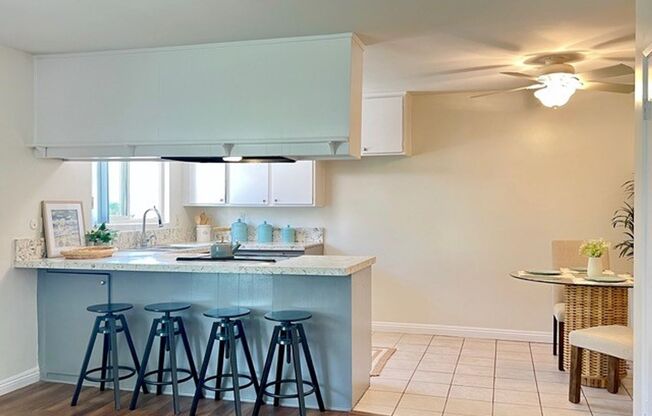 2 beds, 1 bath, 992 sqft, $2,495, Unit 3