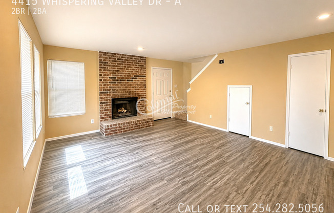 4415 WHISPERING VLY DR