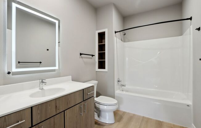 2 beds, 2 baths, 1,225 sqft, $2,500, Unit 5604-101