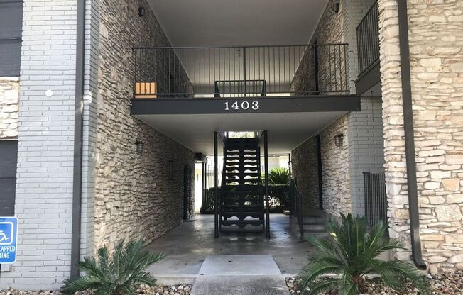 1 bed, 1 bath, 682 sqft, $1,295, Unit 114