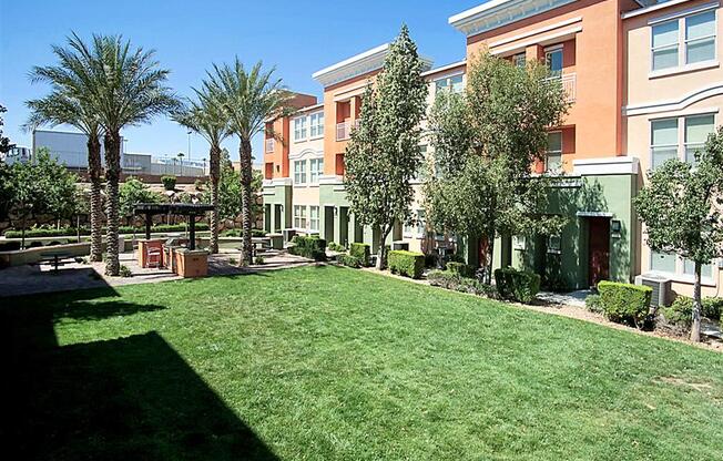 Outdoor courtyard and grilling area at The Croix Townhomes in Henderson, NV offers 2 and 3 bedroom Townhomes!