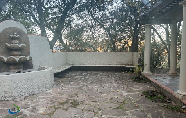 $4,595 - Large Gorgeous 3/2 Tri-Level Home with Beautiful Views in Gilroy near Wineries