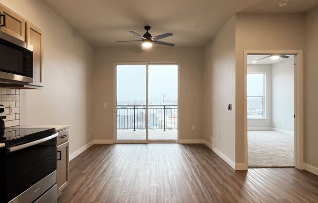 1 bed, 1 bath, 659 sqft, $1,490, Unit WR 305-304