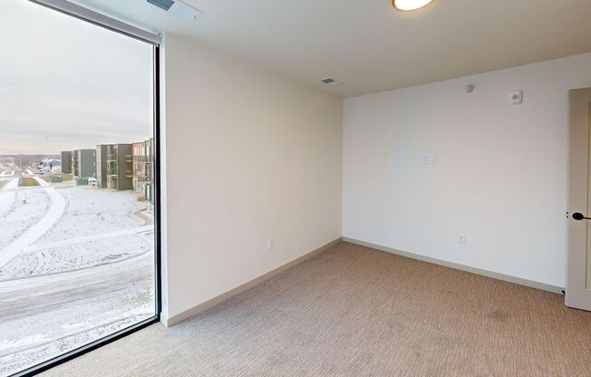 3 beds, 2 baths, 1,091 sqft, $1,340, Unit 1121-200
