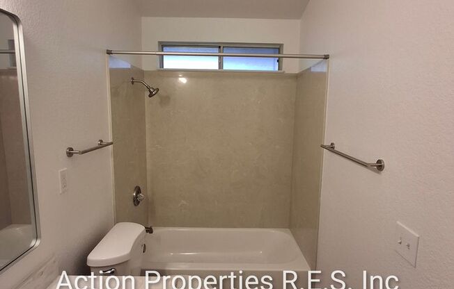 3 beds, 2 baths, $2,495