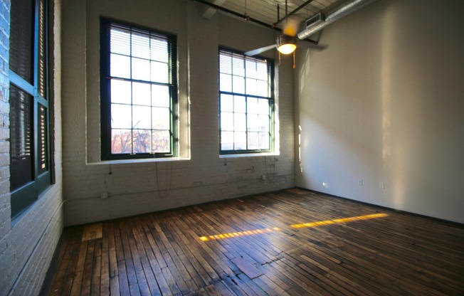 1 bed, 1 bath, 604 sqft, $1,395, Unit APT 309