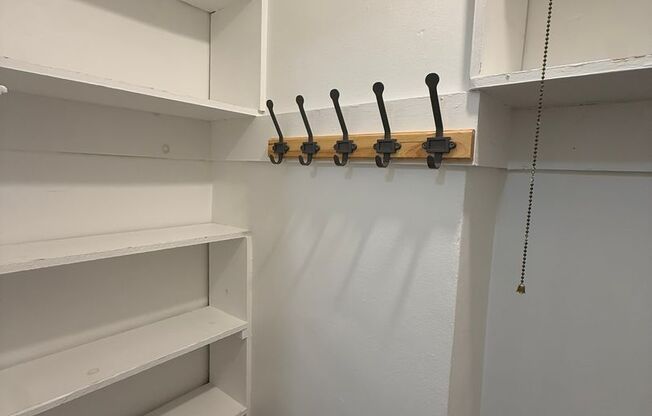 1 bed, 1 bath, 768 sqft, $1,450, Unit Royal York 312