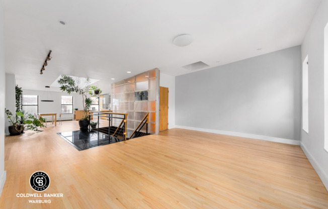 474 SACKETT ST