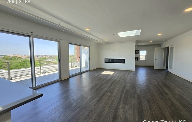 3827 MAIN ST