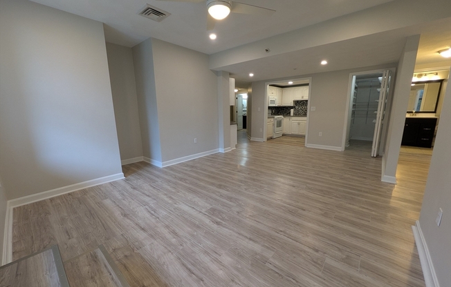 155 KENDRICK AVE