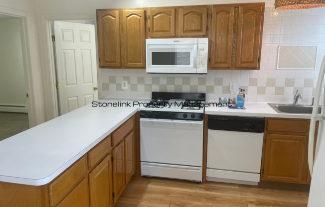 102-104 Anthony Avenue