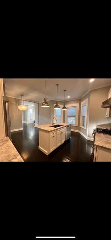 2 beds, 2 baths, 1,300 sqft, $3,500, Unit 1