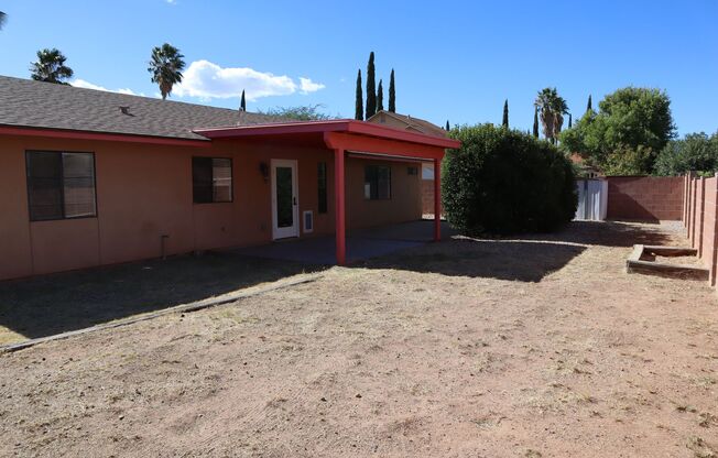 3 beds, 2 baths, $1,700