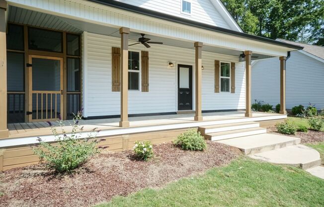 Comfort and Space with Easy Access to the Triangle