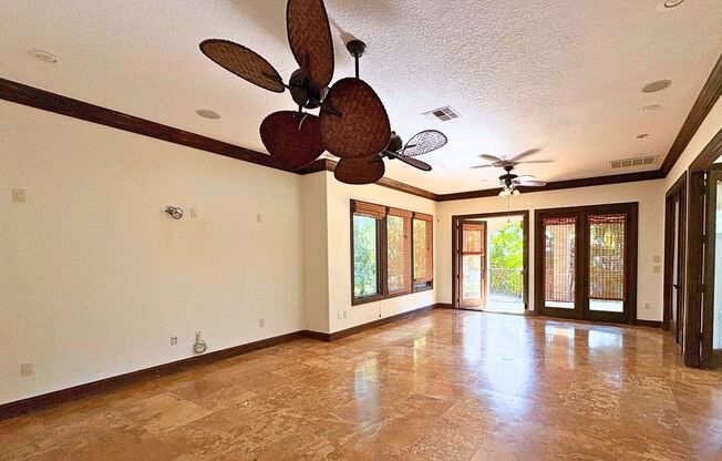 Mediterranean-Style Waterfront Home on Lake Tarpon- 3bed|2bath