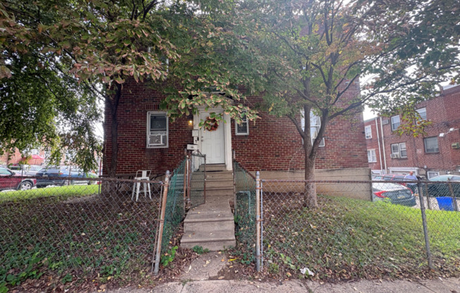 1500 Lardner St.
