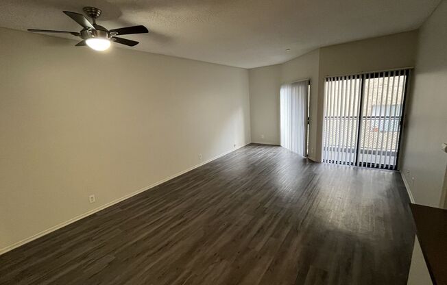 1 bed, 1 bath, 695 sqft, $2,898, Unit 206