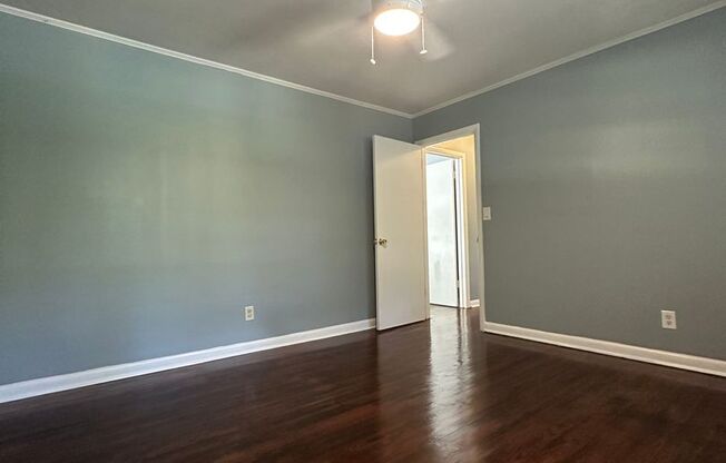 3 beds, 2 baths, $1,900