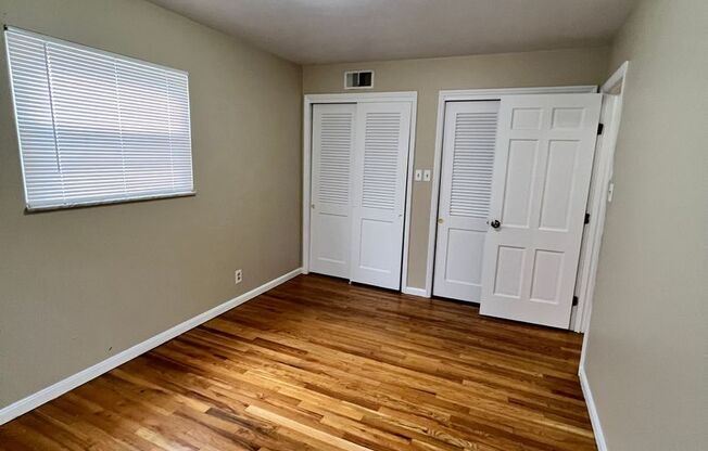 3 beds, 1.5 baths, 1,400 sqft, $1,600, Unit 2547