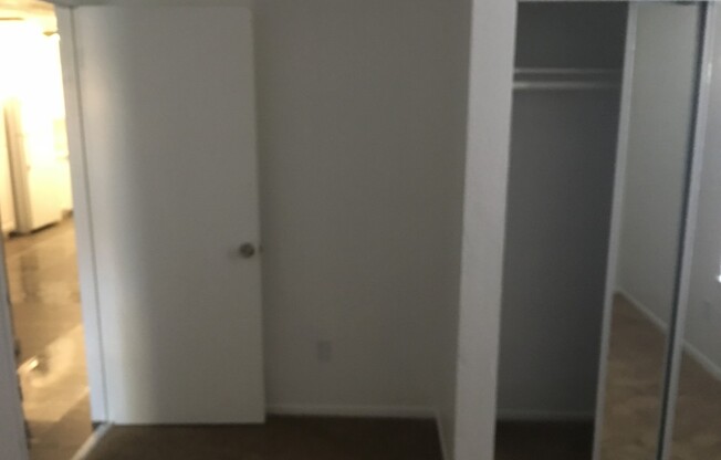 2 beds, 1 bath, 825 sqft, $1,695, Unit 0125