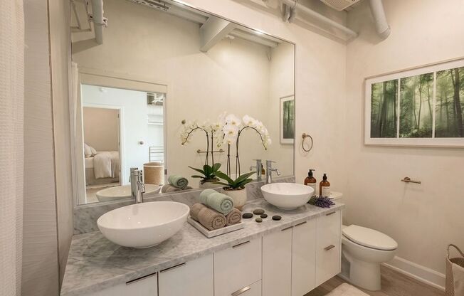 1 bed, 1 bath, 555 sqft, $2,675, Unit 414