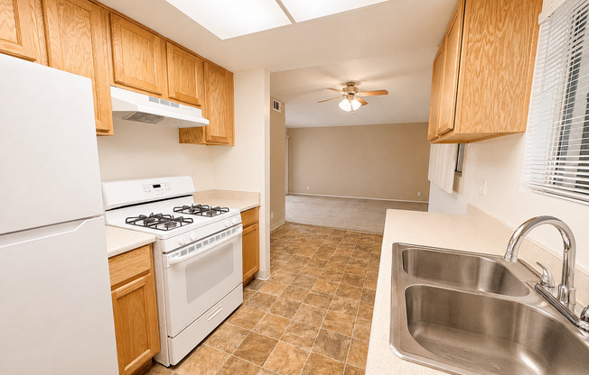 1 bed, 1 bath, 630 sqft, $2,035, Unit 26