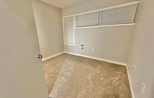 2 beds, 2 baths, $3,100, Unit # 103