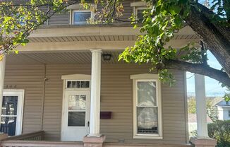 3 beds, 1 bath, $1,595