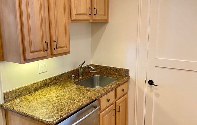 1530 Green Street (277r)