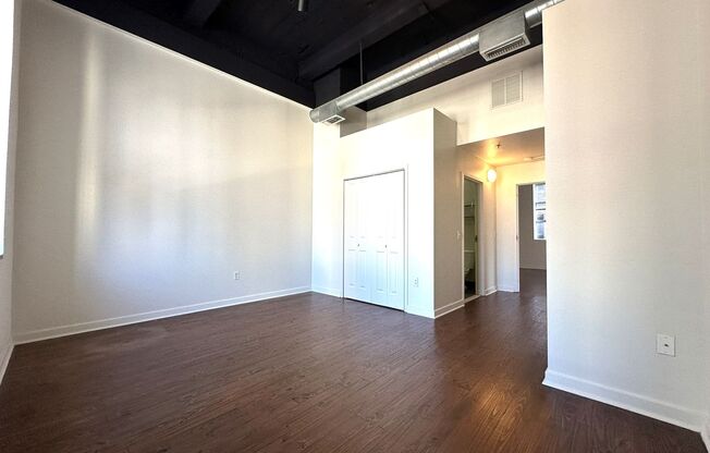 2 beds, 2 baths, 1,034 sqft, $2,550, Unit 604