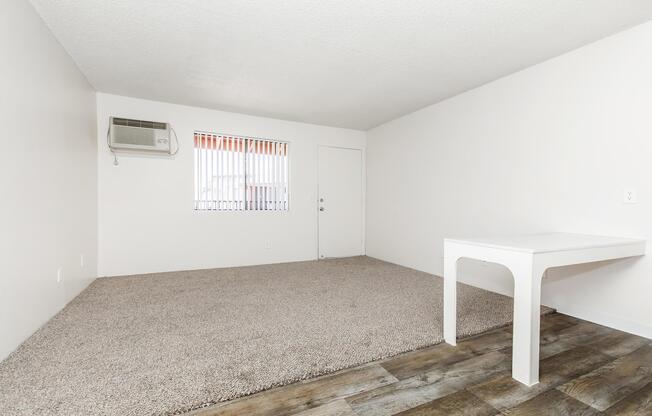 1 bed, 1 bath, 427 sqft, $795