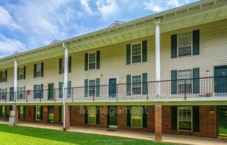 900 Mountain Creek Road