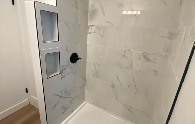 1 bed, 1 bath, $1,575, Unit C3