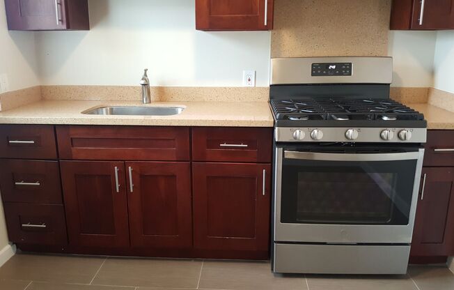 6796-6798 Mission St.