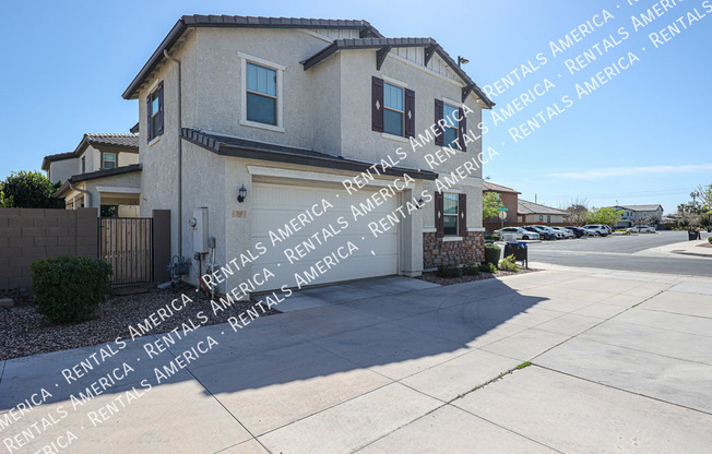 36 E CONSTITUTION DR