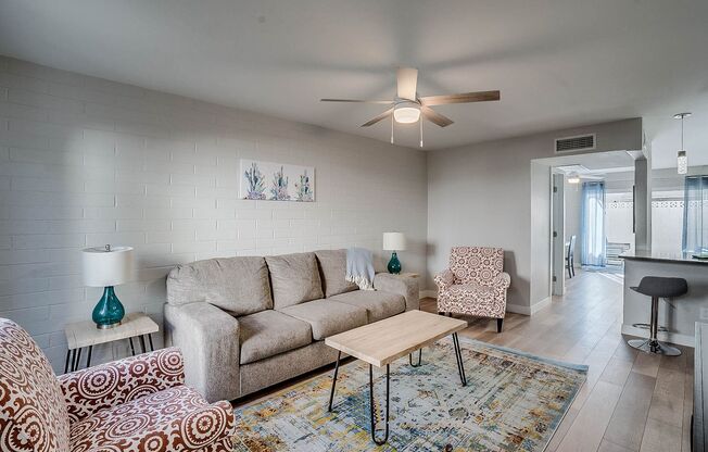 Prime Location - 2-bedroom, 1.5-bath townhome in Central Scottsdale!